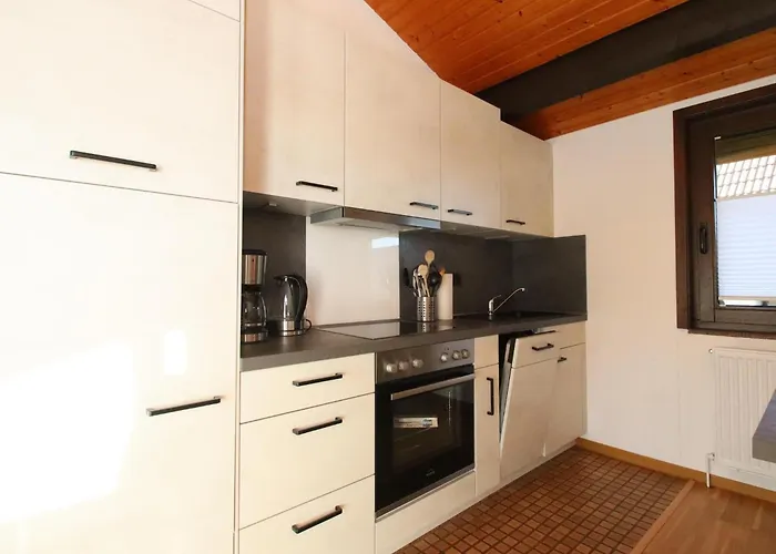 Hébergement de vacances Freistehender Ferienbungalow Im Fachwerkstil