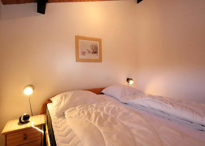 Freistehender Ferienbungalow Im Fachwerkstil Vakantiehuis *